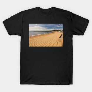 Whitmore Bay, Barry Island Beach, Wales T-Shirt